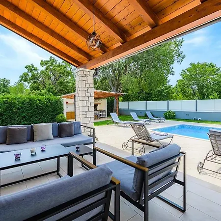Celtis Tatil Evi